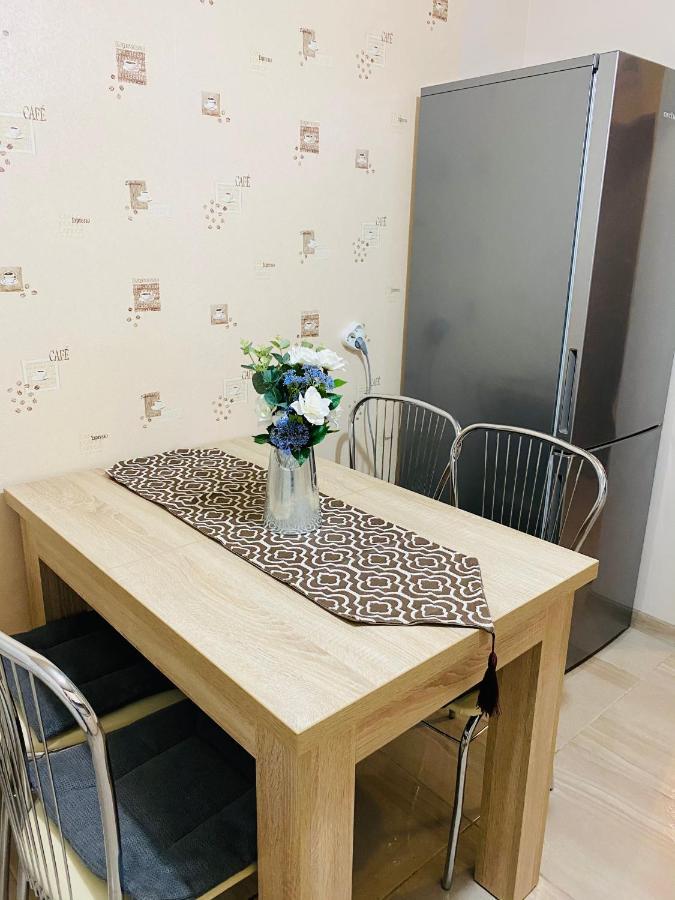 Sellada Apartament - Free Private Parking,Ac,Wi-Fi Carei Eksteriør bilde